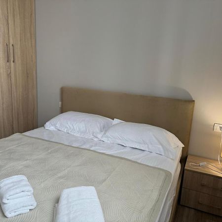 Olivia House Apartment Yzberish Ngoại thất bức ảnh