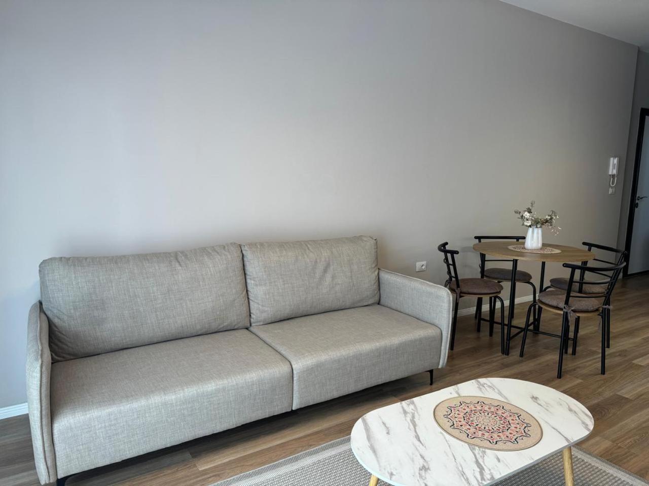 Olivia House Apartment Yzberish Ngoại thất bức ảnh